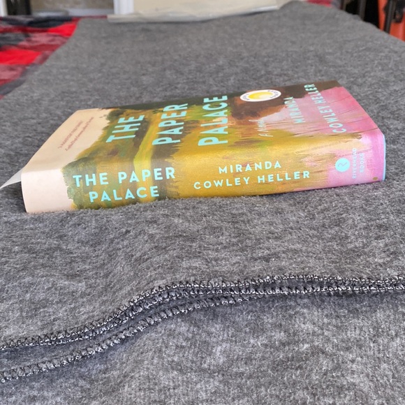 The Paper Palace book - Picture 2 of 3